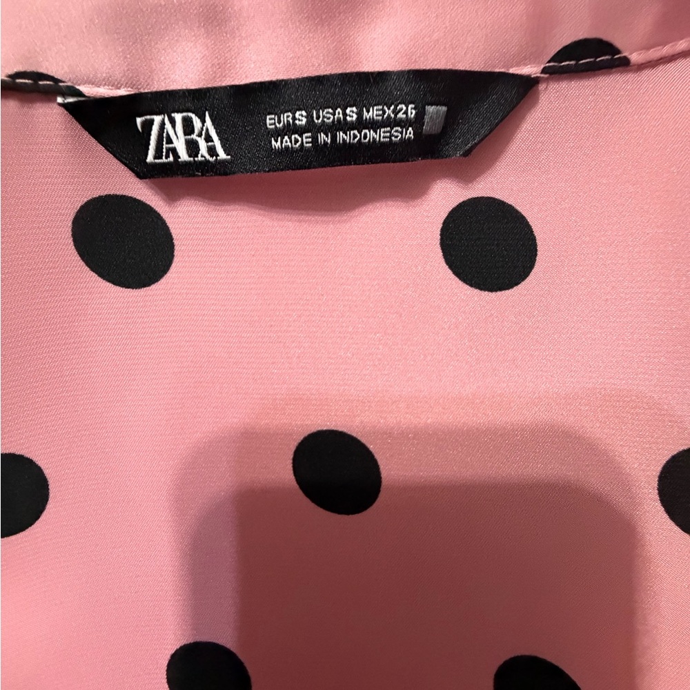 Zara Pink Polka Dot Button-Up Blouse – Size S - Picture 7 of 7